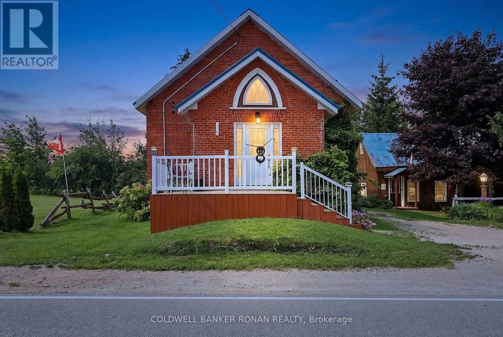 Property Photo:  239198 County Road 2  ON L9V 2J5 