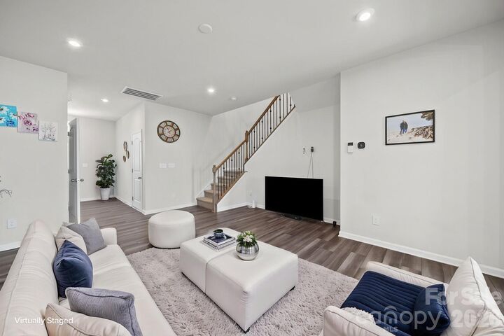 Property Photo: 1211 Bigelow Street NC 28269