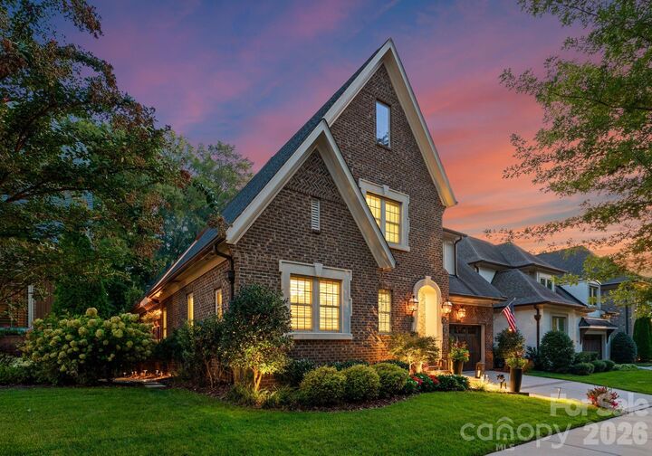 Property Photo:  4611 Harper Court  NC 28210 