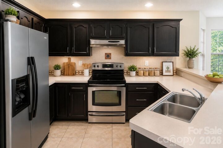 Property Photo: 9313 Four Mile Creek Road NC 28277