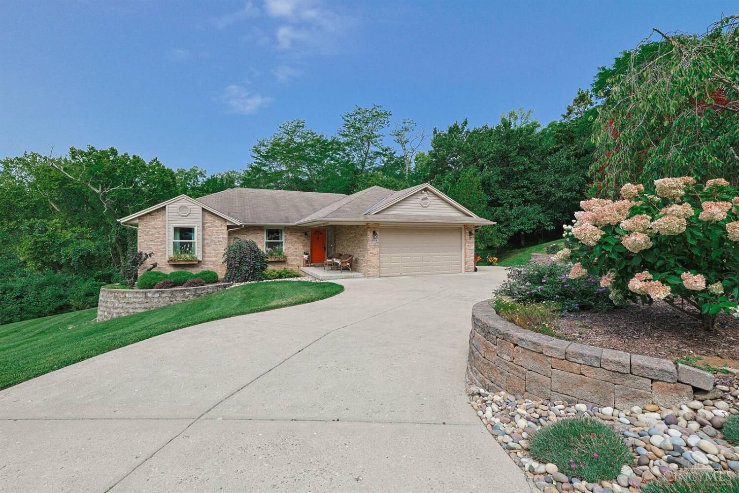 Property Photo: 10016 Skyridge Drive OH 45252