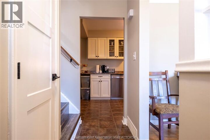 Property Photo:  35 Crystal Drive  ON N7M 3C6 