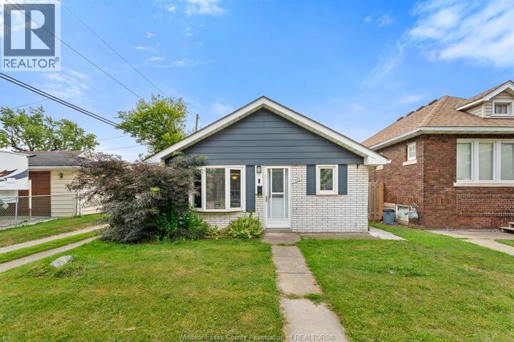 Property Photo: 1555 Adanac Avenue ON N9B 1N5