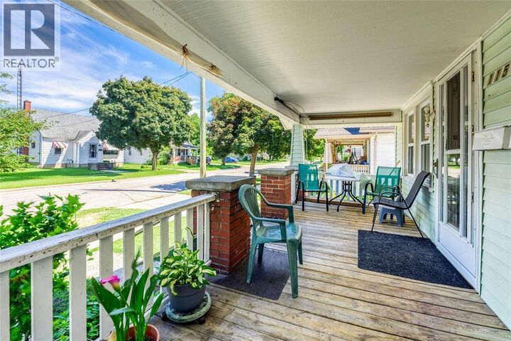 Property Photo: 115 Collingwood Street ON N7T 6M8