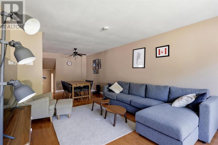 Property Photo:  128 Princess Cres  ON P6B 3P5 