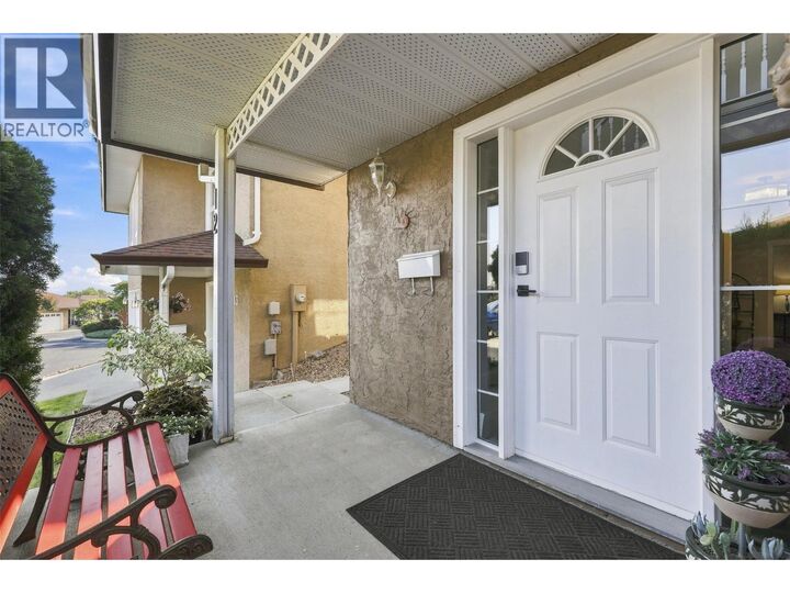 Property Photo: 2020 Van Horne Drive 12 BC V1S 1G3