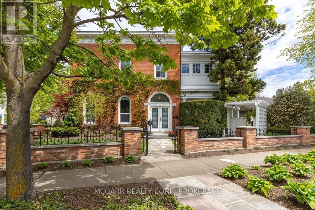 Property Photo: 38 Yates Street ON L2R 5R4