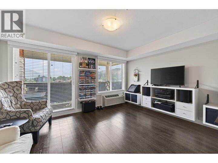 Property Photo: 5170 Dallas Drive 322 BC V2C 0C7