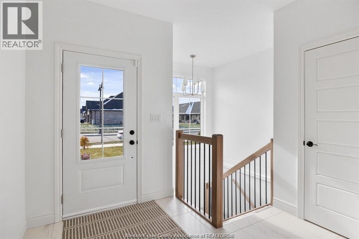 Property Photo:  210 McLellan Avenue  ON N9V 0H1 