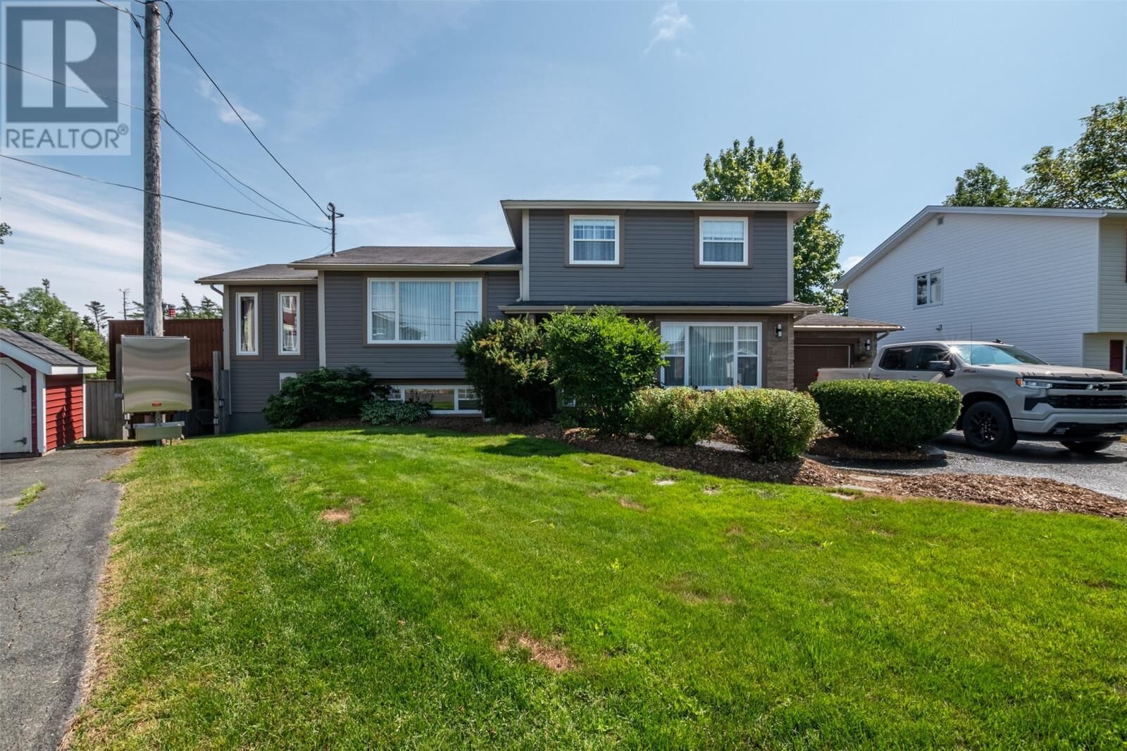 Property Photo:  4 Emberley Place  NL A1N 3E3 