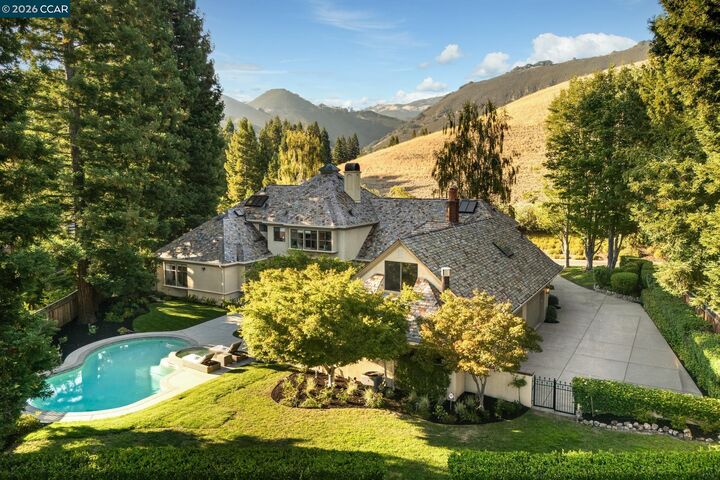 Property Photo:  134 Pepperwood Ct  CA 94506 