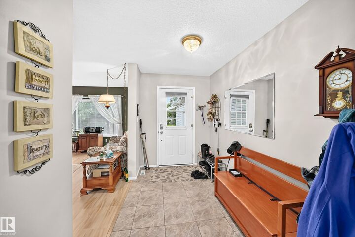 Property Photo:  4319 27 Street NW  AB T6T 1G7 