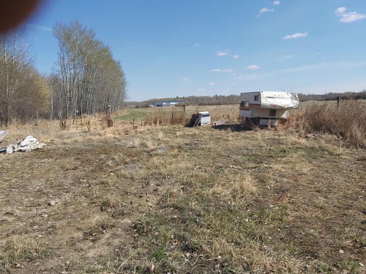 Property Photo:  46A Ave  AB T0E 0A0 