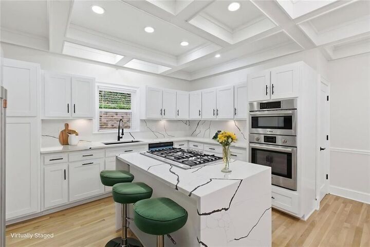 Property Photo: 7170 Riverside Drive NW GA 30328