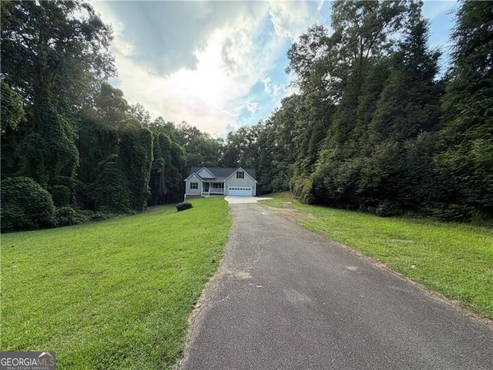 Property Photo:  420 Henry Pirkle Drive  GA 30534 