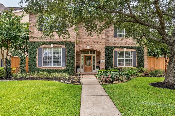 Property Photo:  5007 Beech Street  TX 77401 