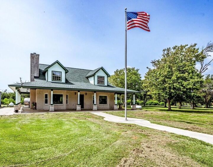 Property Photo:  9010 Point Barrow Road  TX 77523 
