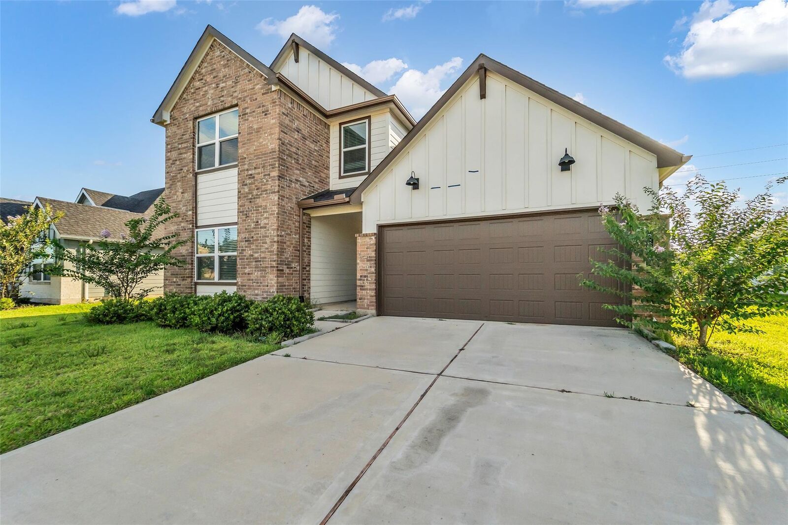 Property Photo:  2828 Willow Gulch Way  TX 77469 