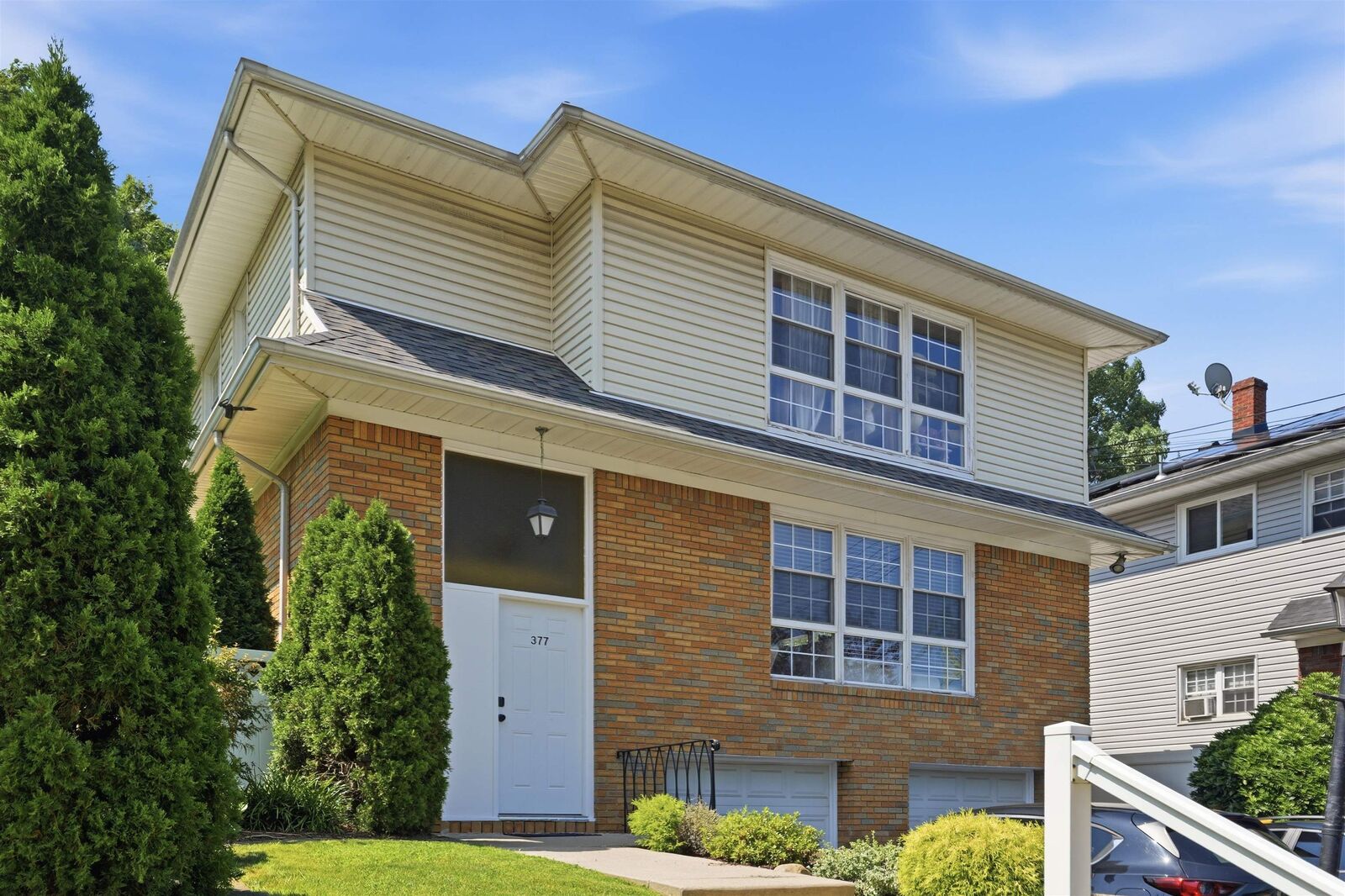 Property Photo:  377 Passaic St Apt 1  NJ 07601 