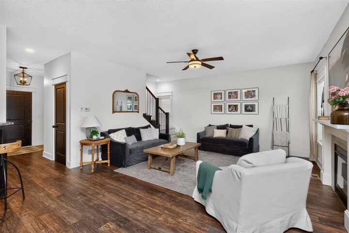 Property Photo: 3124 NW Trestle Point Drive IA 50023