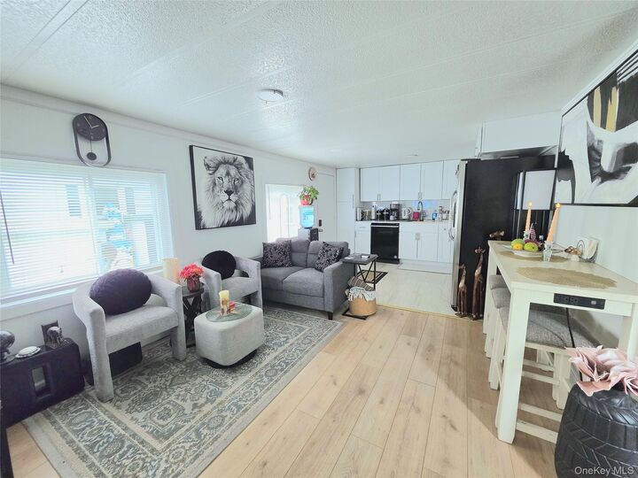 Property Photo: 525 Riverleigh Avenue 111 NY 11901