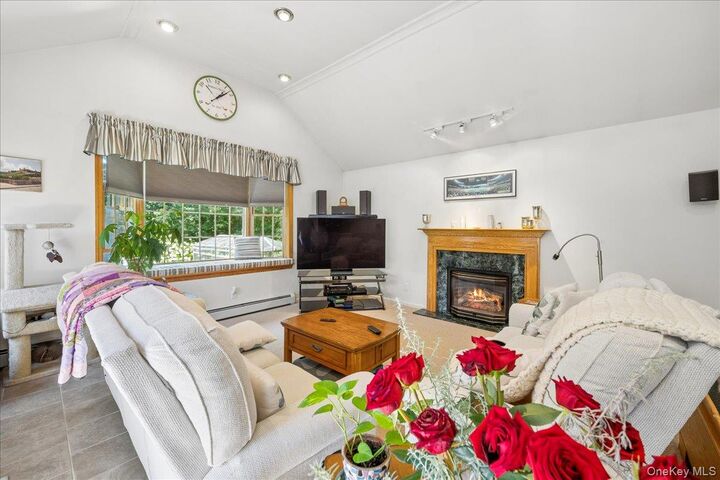 Property Photo:  28 Winthrop Drive  NY 10567 
