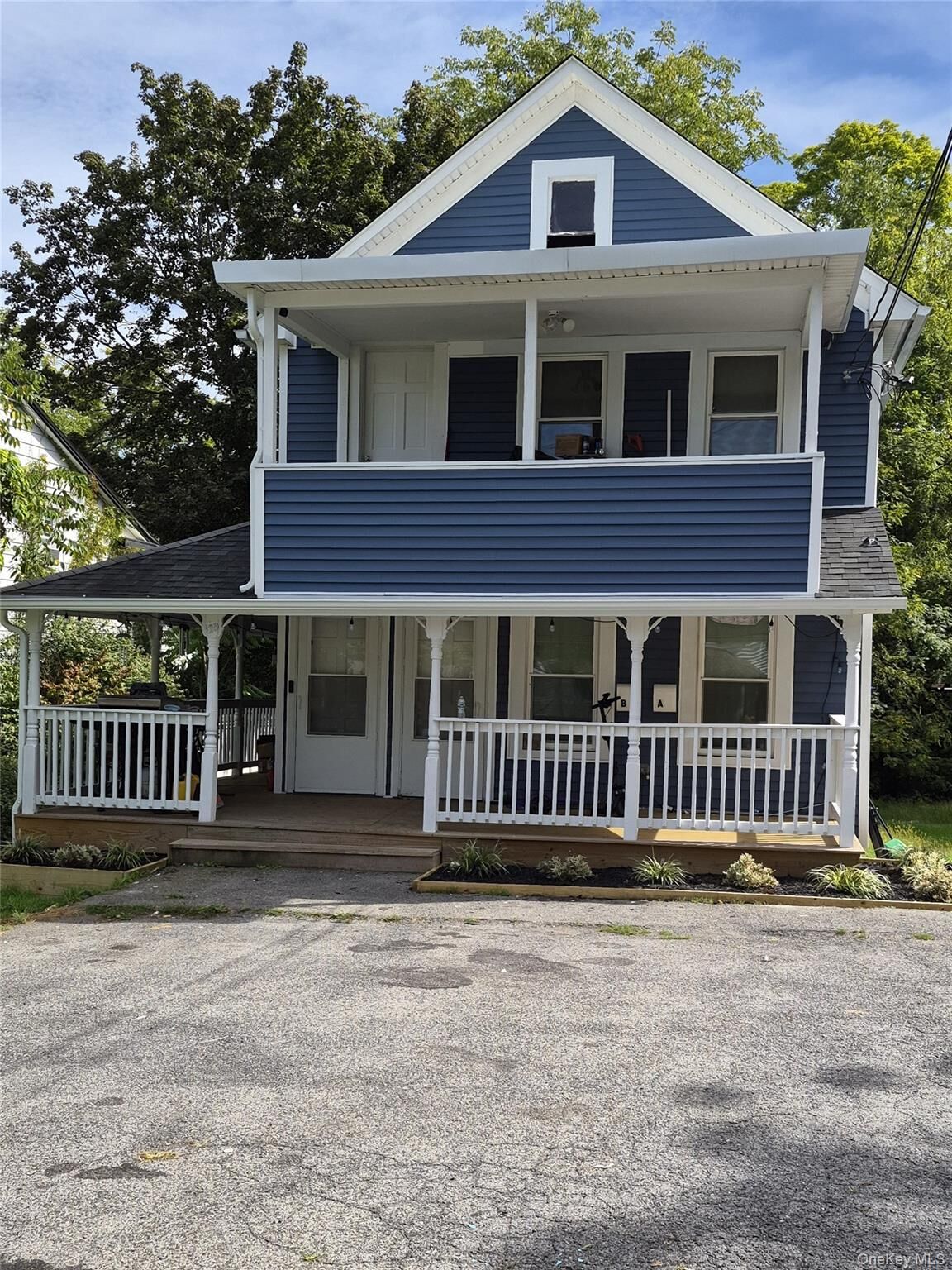 Property Photo: 120 Vineyard Avenue NY 12528