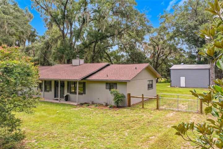 Property Photo:  26586 SE Highway 42  FL 32784 