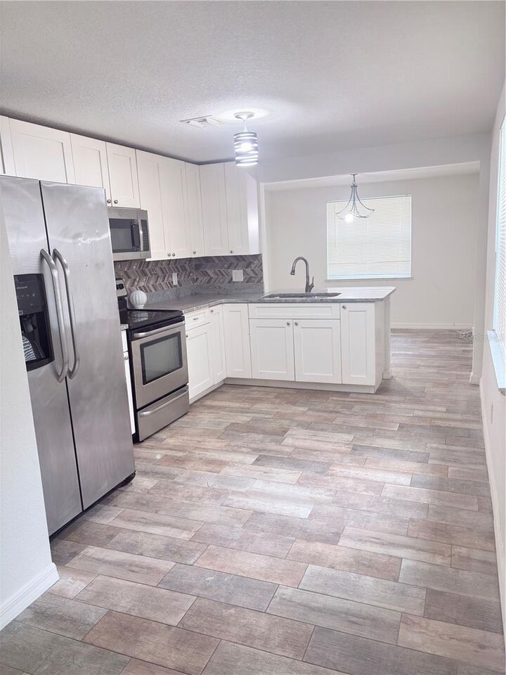 Property Photo:  5617 6th Street Court E A &Amp B  FL 34203 