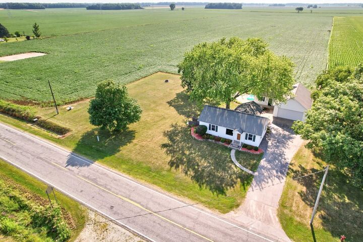 Property Photo:  1670 S Portsmouth Road  MI 48601 