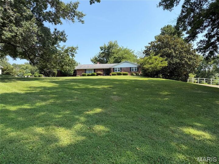 Property Photo:  948 Donna Drive  MO 63755 