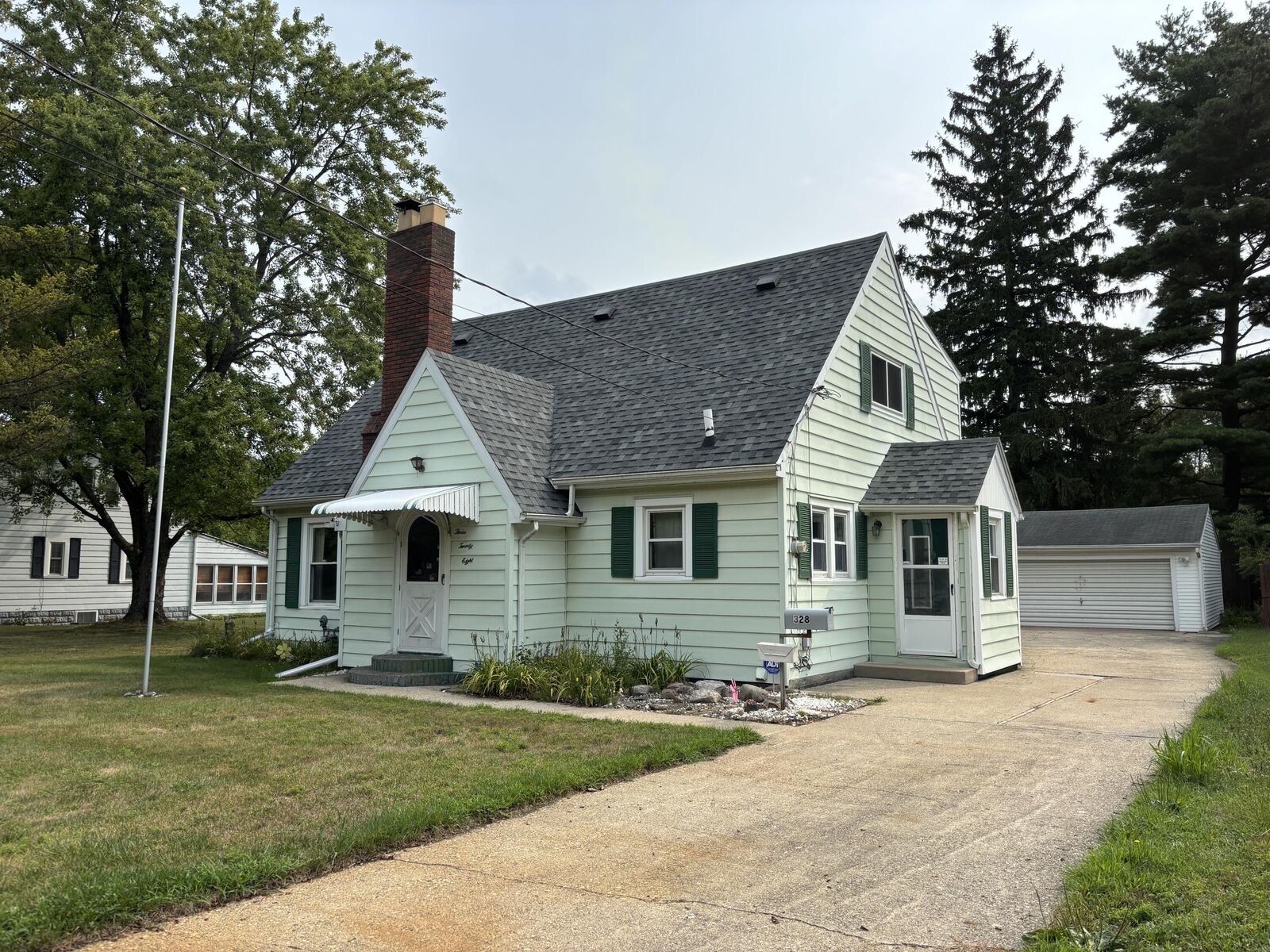 Property Photo: 328 Miller Avenue MI 49037