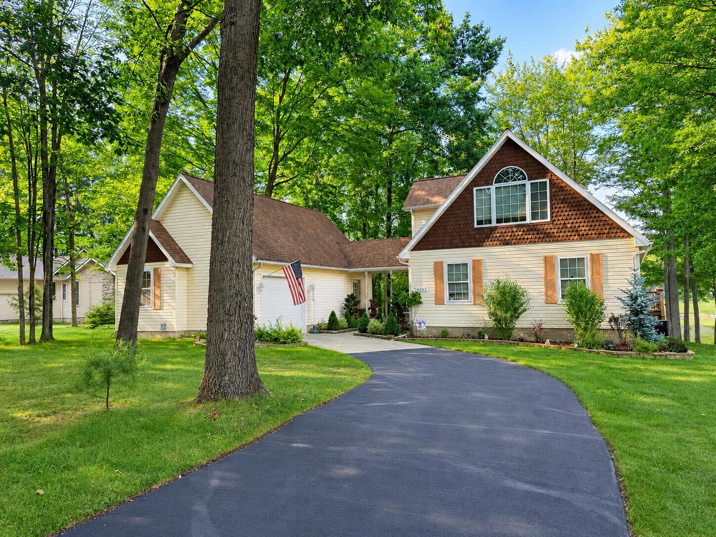 Property Photo:  9592 Fawn Lake Drive  MI 49346 