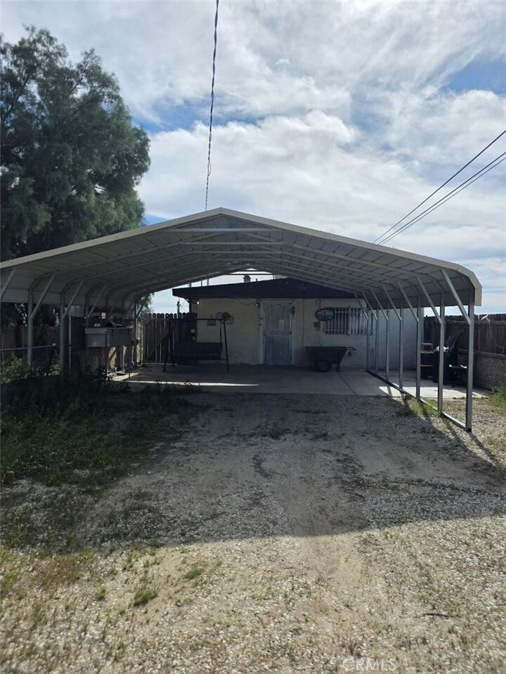 Property Photo:  25845 US Highway 58  CA 92311 