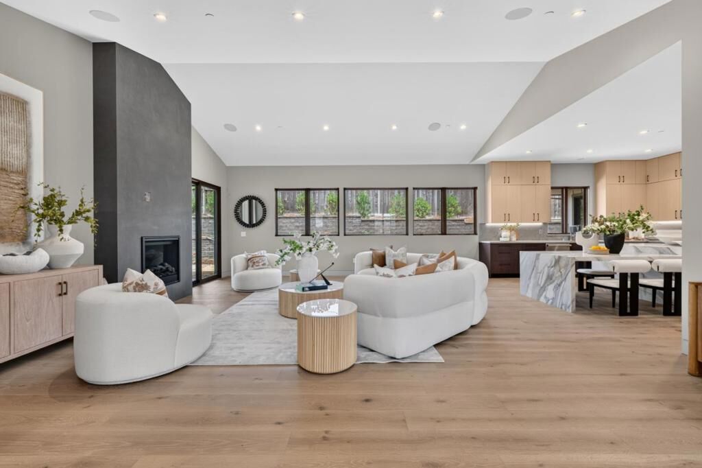 Property Photo:  109 Sporleder Court  CA 95032 