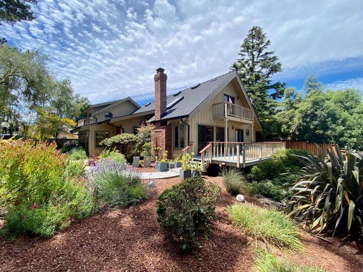Property Photo:  135 Seabreeze Place  CA 95003 
