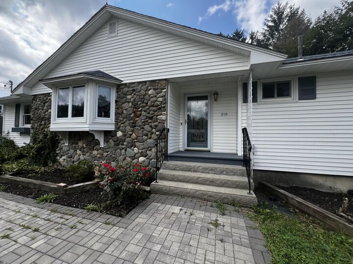 Property Photo:  219 Washington Street  ME 04412 