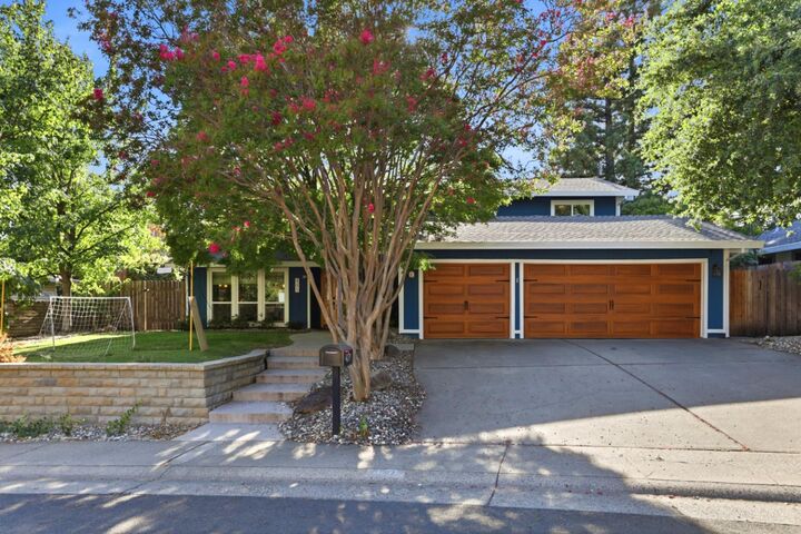 Property Photo: 4271 Niblick Way CA 95628
