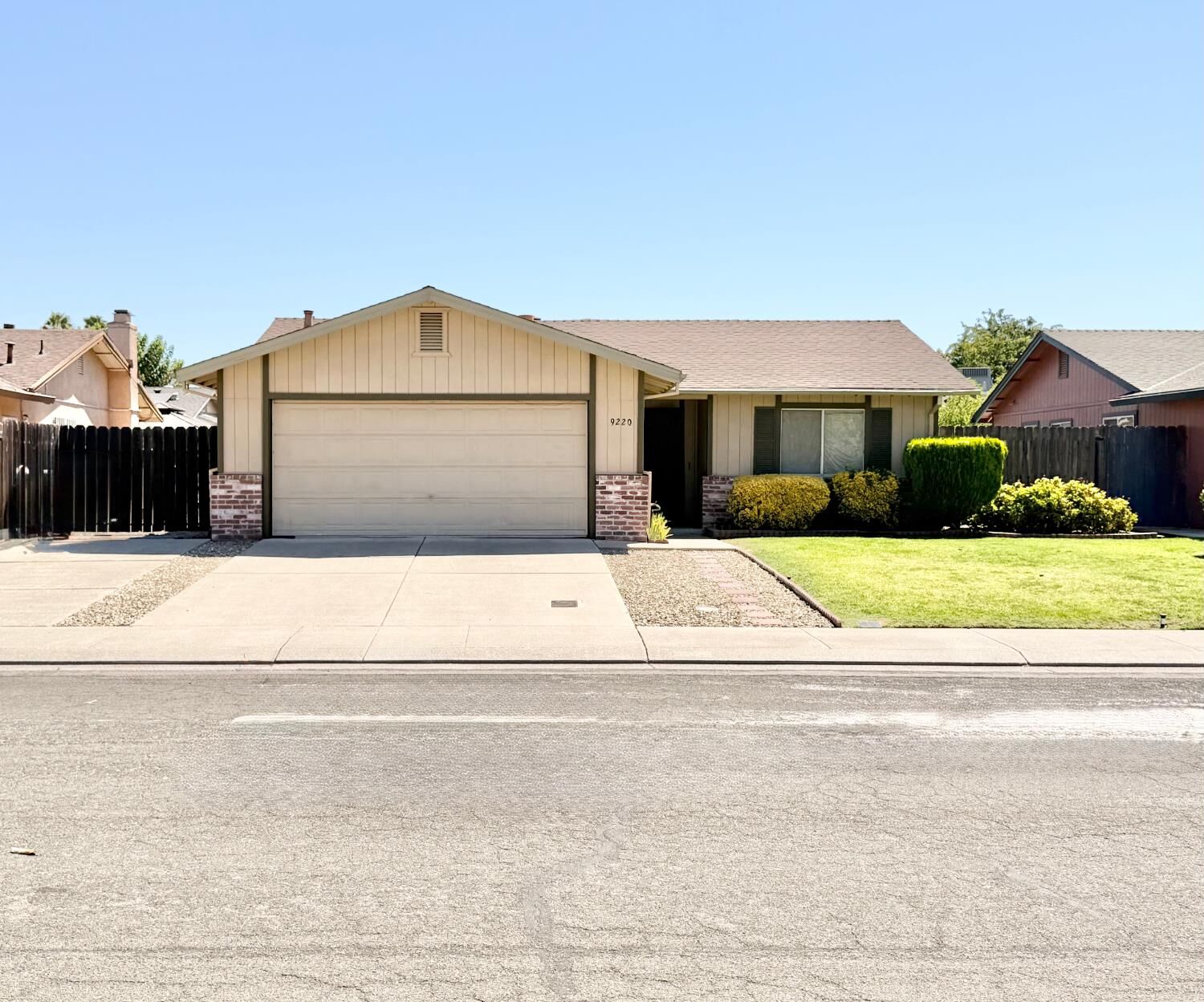 Property Photo:  9220 Sundance Lane  CA 95210 