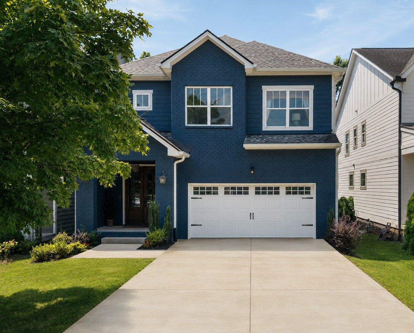 Property Photo: 2102 Sheridan Rd A TN 37206