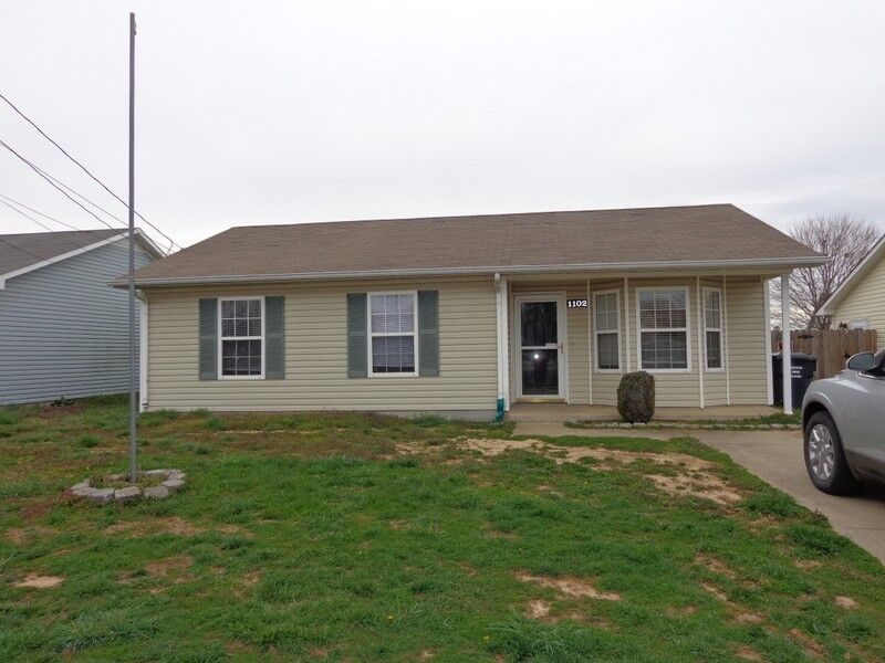 Property Photo: 1102 Keith Ave KY 42262