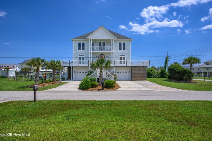 Property Photo: 306 Marina Way NC 28460