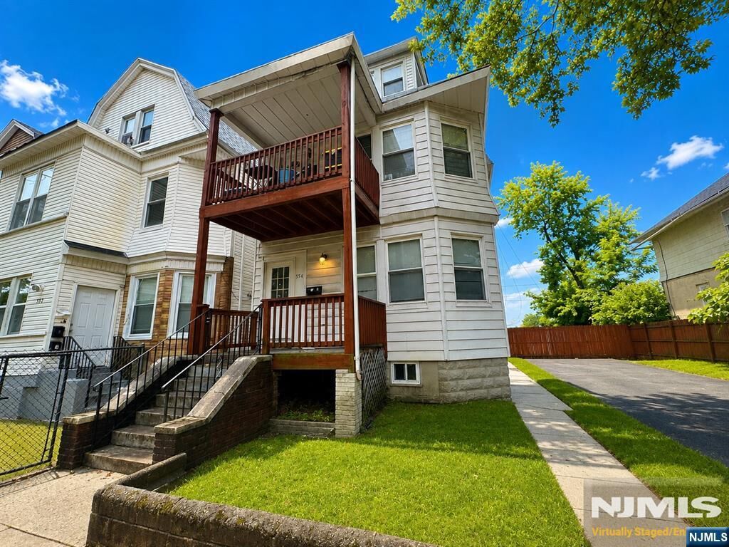 Property Photo:  554 Norwood Street  NJ 07018 