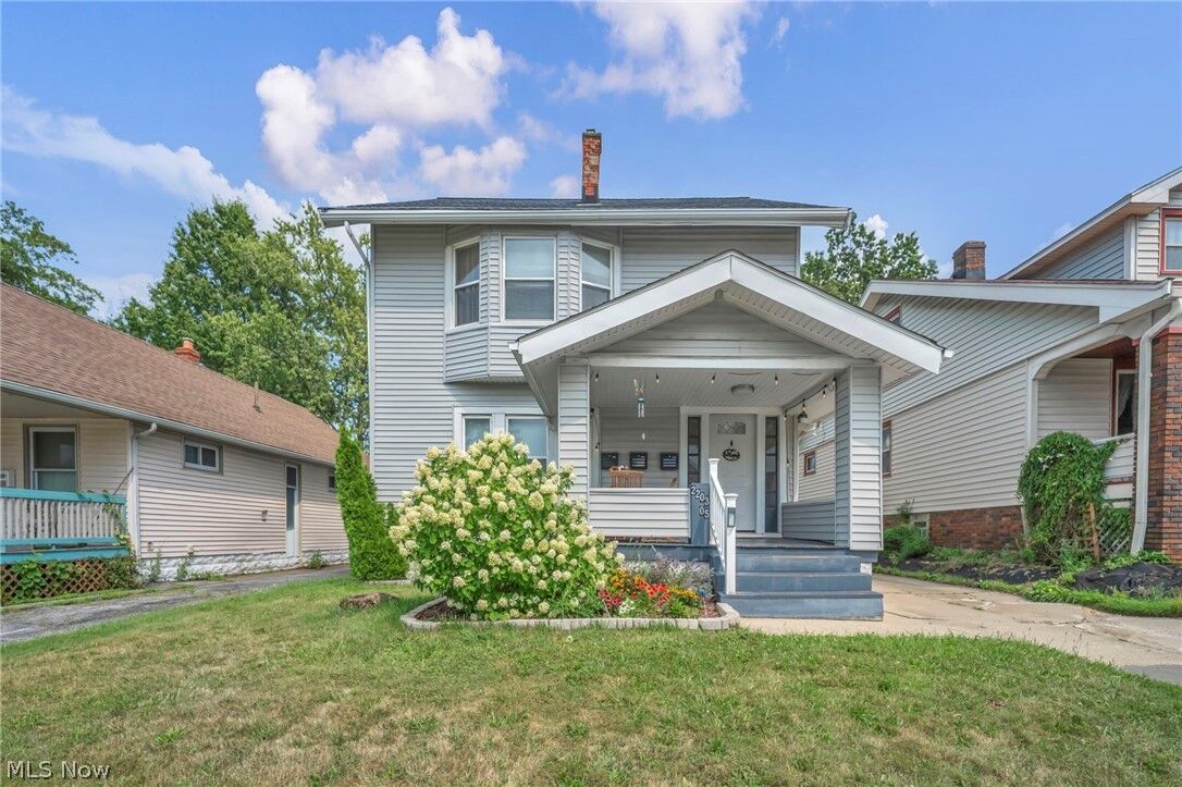 Property Photo:  2203 Bunts Road  OH 44107 
