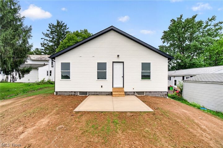 Property Photo: 38 Euclid Street OH 44645