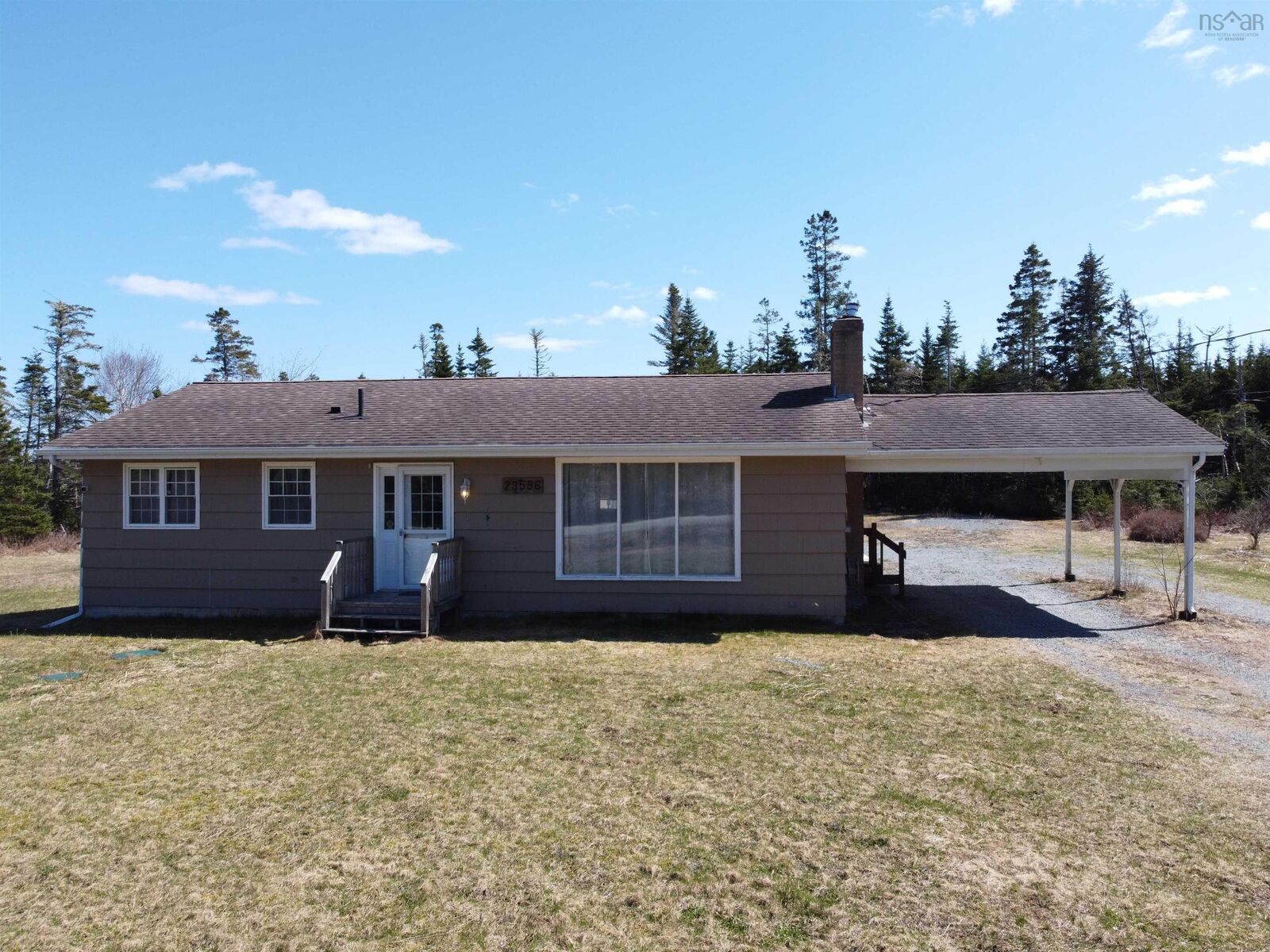 Property Photo: 23596 Highway 7 NS B0J 3B0