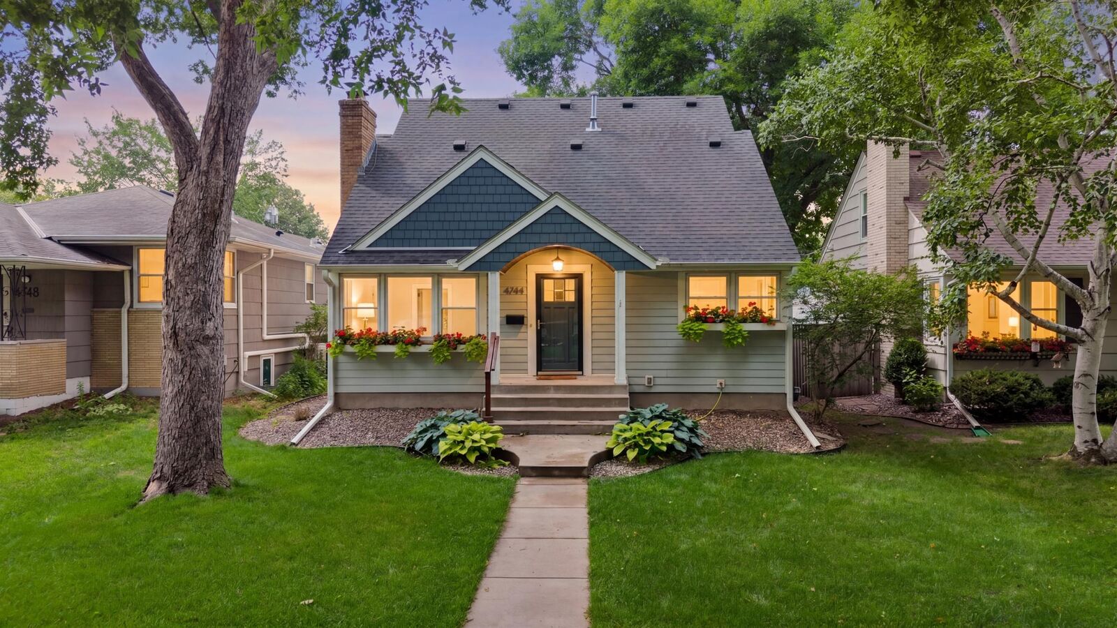 Property Photo: 4744 York Avenue S MN 55410