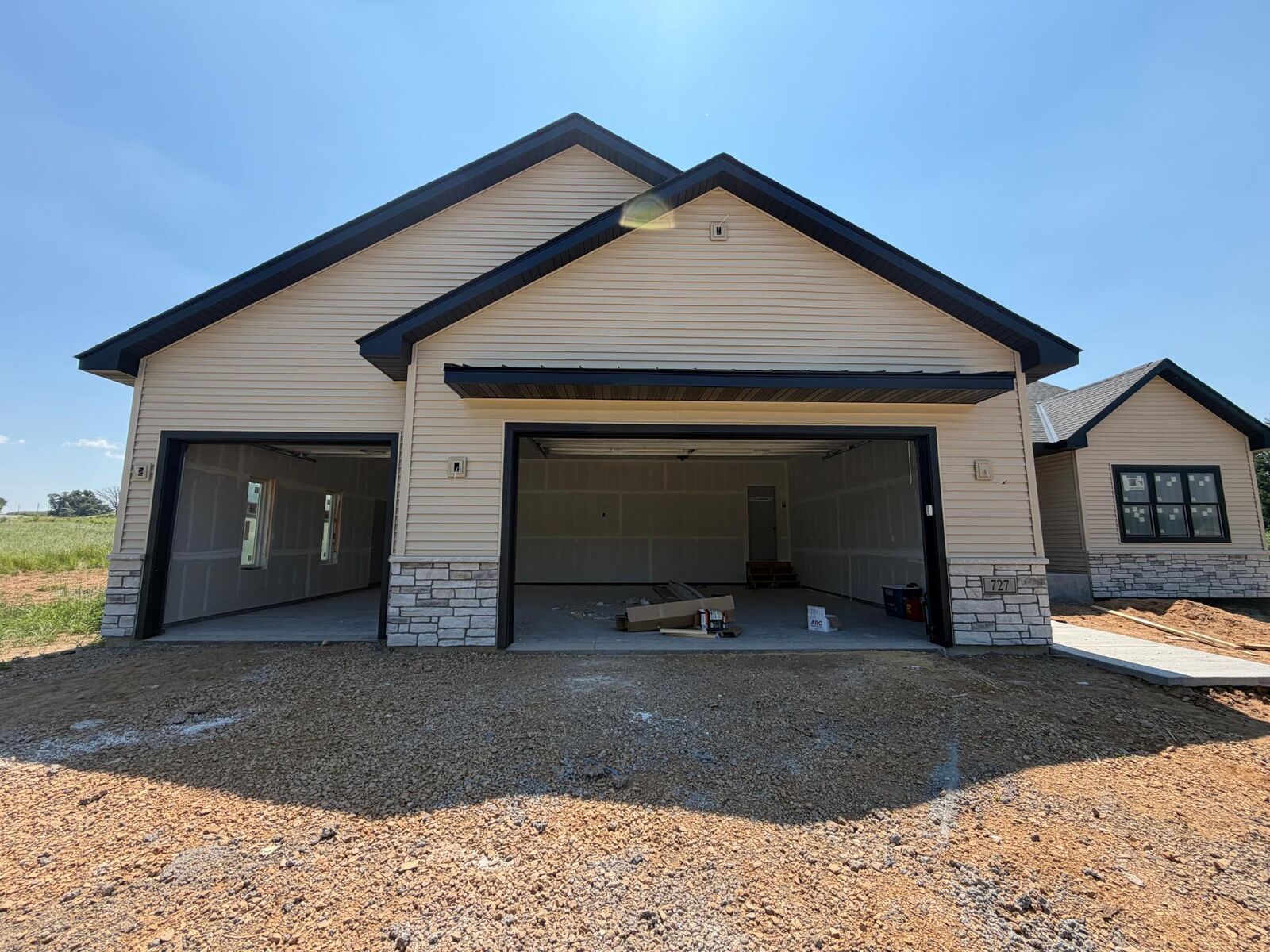 Property Photo: 727 Mojo Trail WI 54016