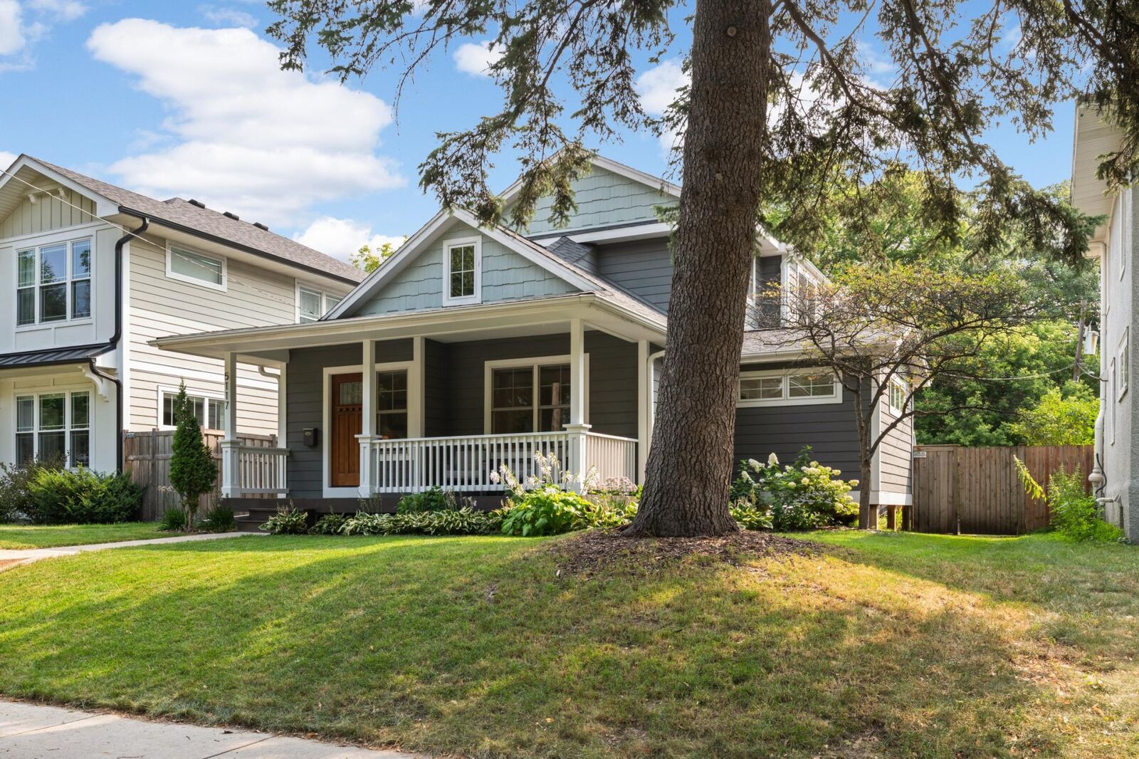 Property Photo: 5117 Chowen Avenue S MN 55410