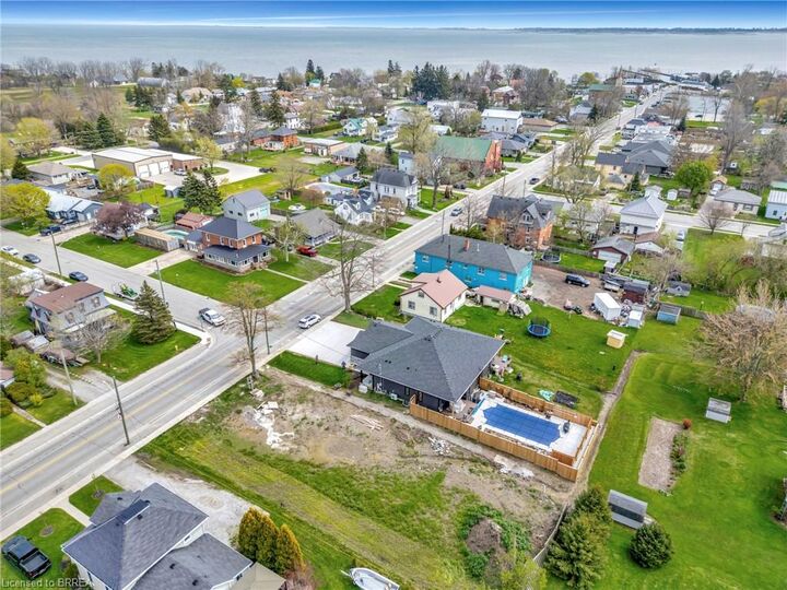 Property Photo: 1079 Bay Street ON N0E 1M0